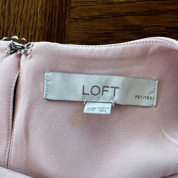 Cute flared sleeve dress blouse - Picture 3 of 3